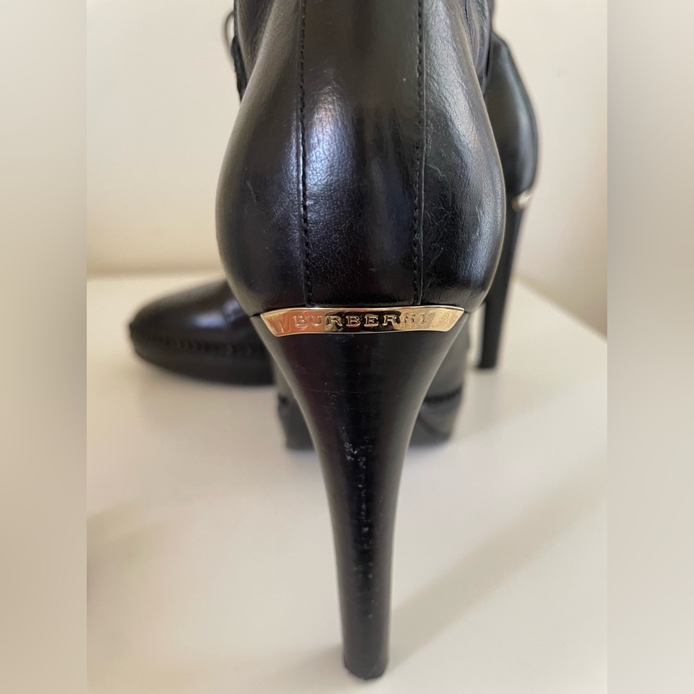 Burberry Black Stiletto Heeled Boots with Lace-Up Design size EU 36 - Picture 6 of 10